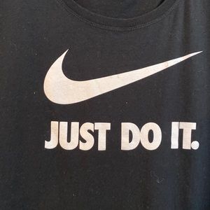 Black/white Nike T-Shirt